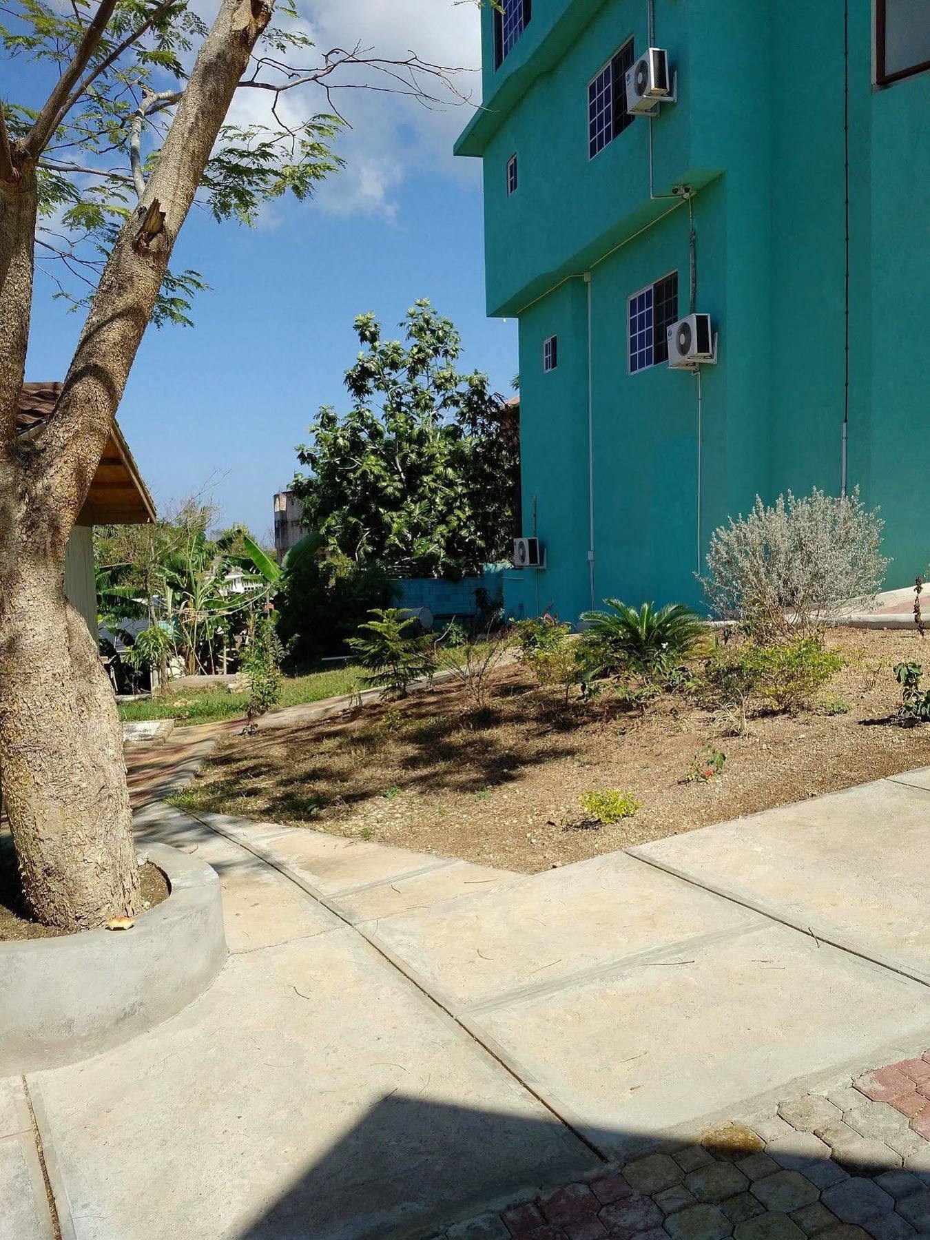 Negril Sky Blue Resorts المظهر الخارجي الصورة